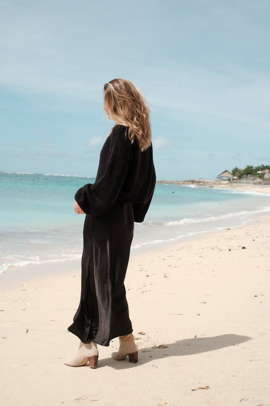 Hedvábná sukně černá