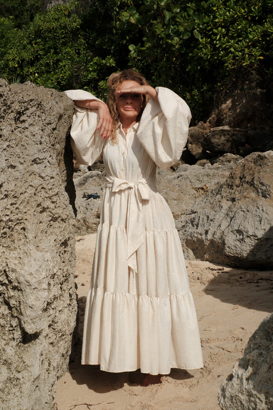 Žakárové šaty řasené dlouhé